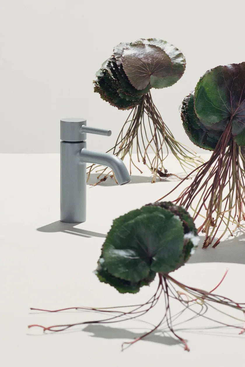 Pan S single-lever basin mixer