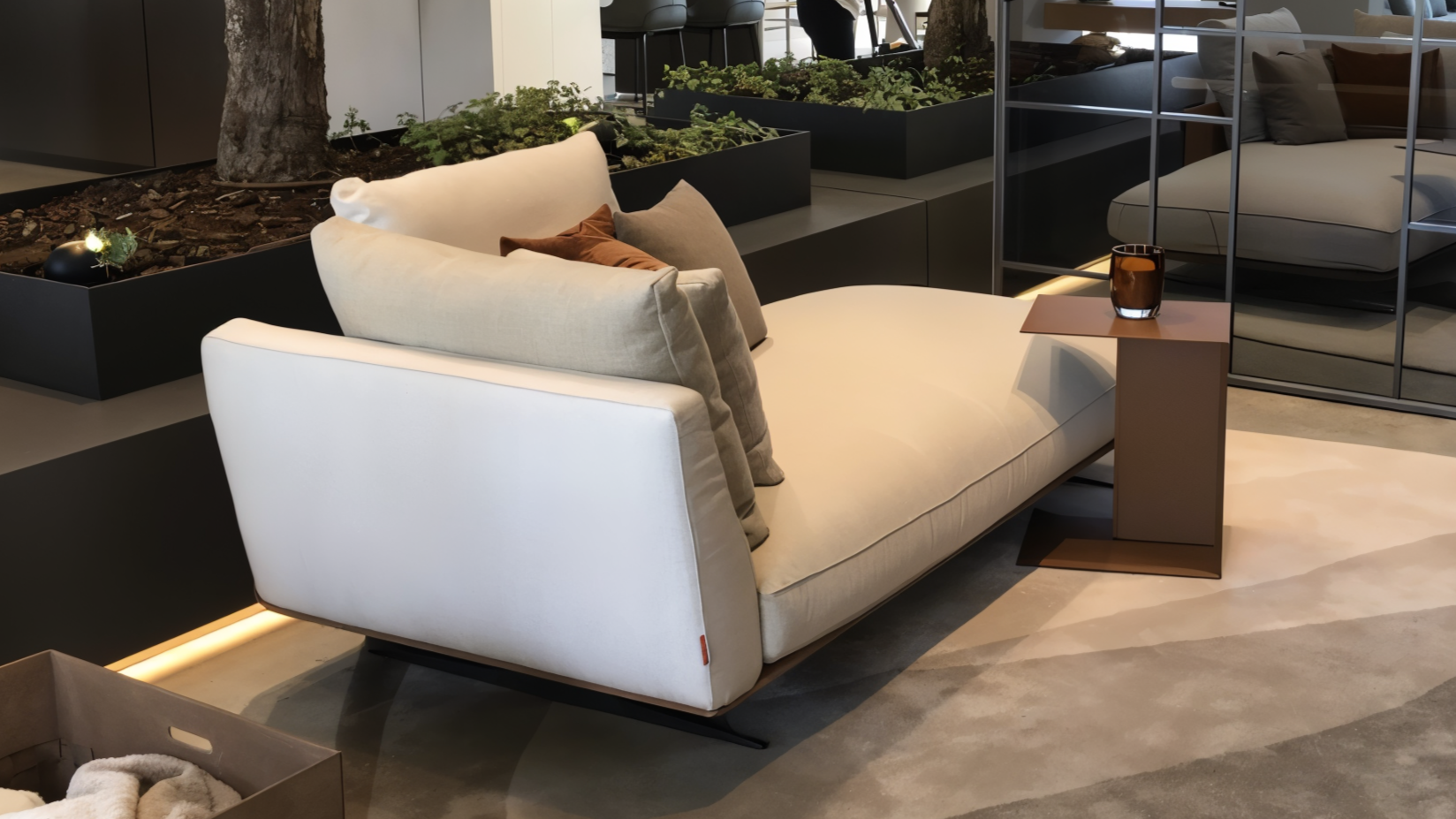 ‘BRETTON’ CHAISELONGUE FLEXFORM