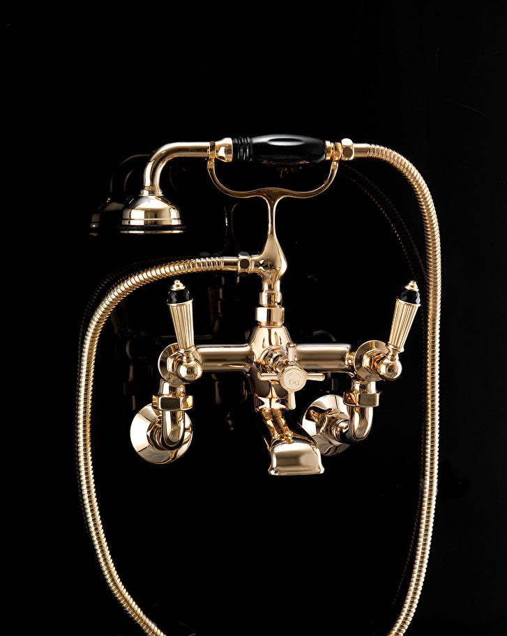 Black Diamond wall-mounted bathtub faucet