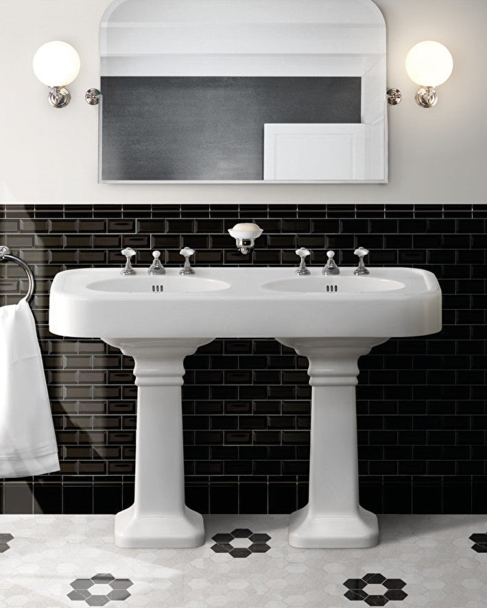 Brooklyn double washbasin with double pedestal