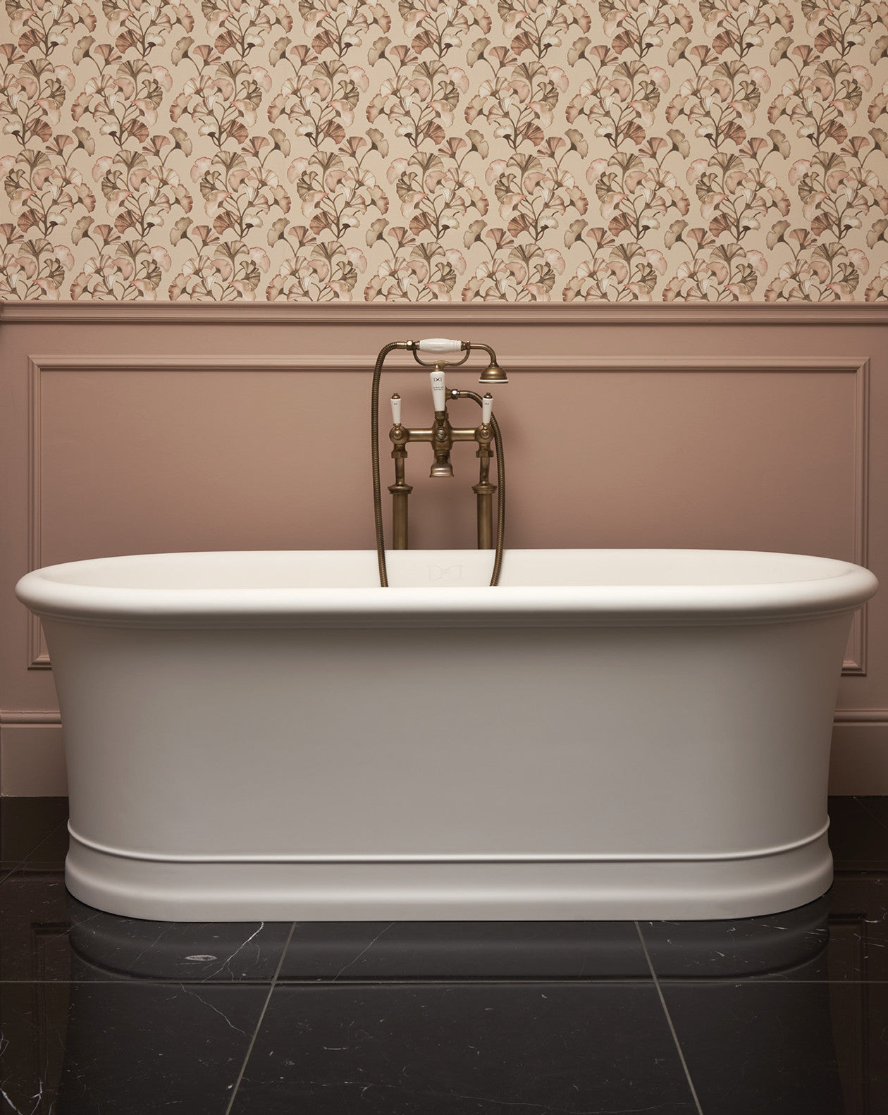 Celine Petit Freestanding Bathtub