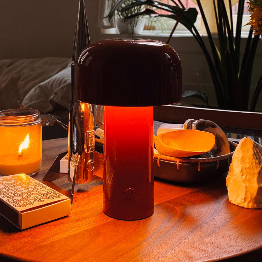Lámpara de mesa Bellhop