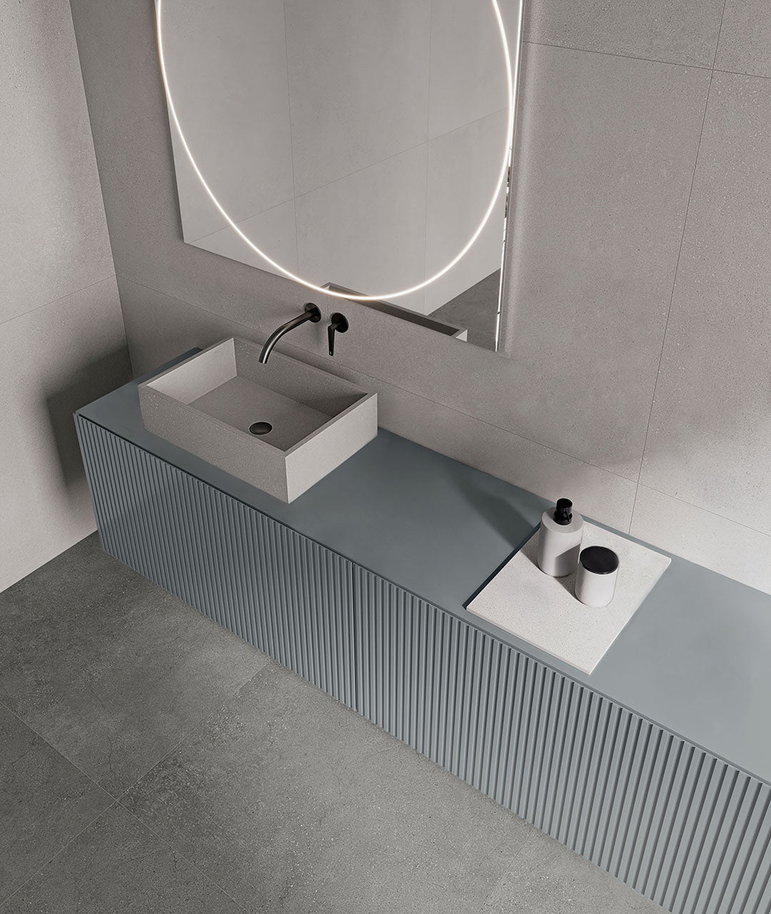 Special porcelain pieces from the Soho collection