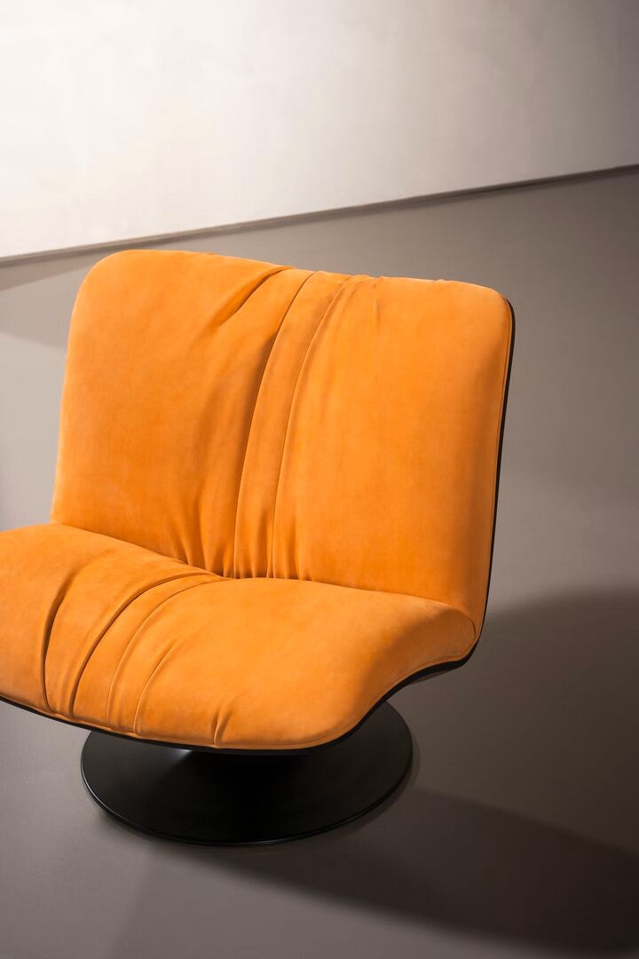 Marilyn Swivel Chair