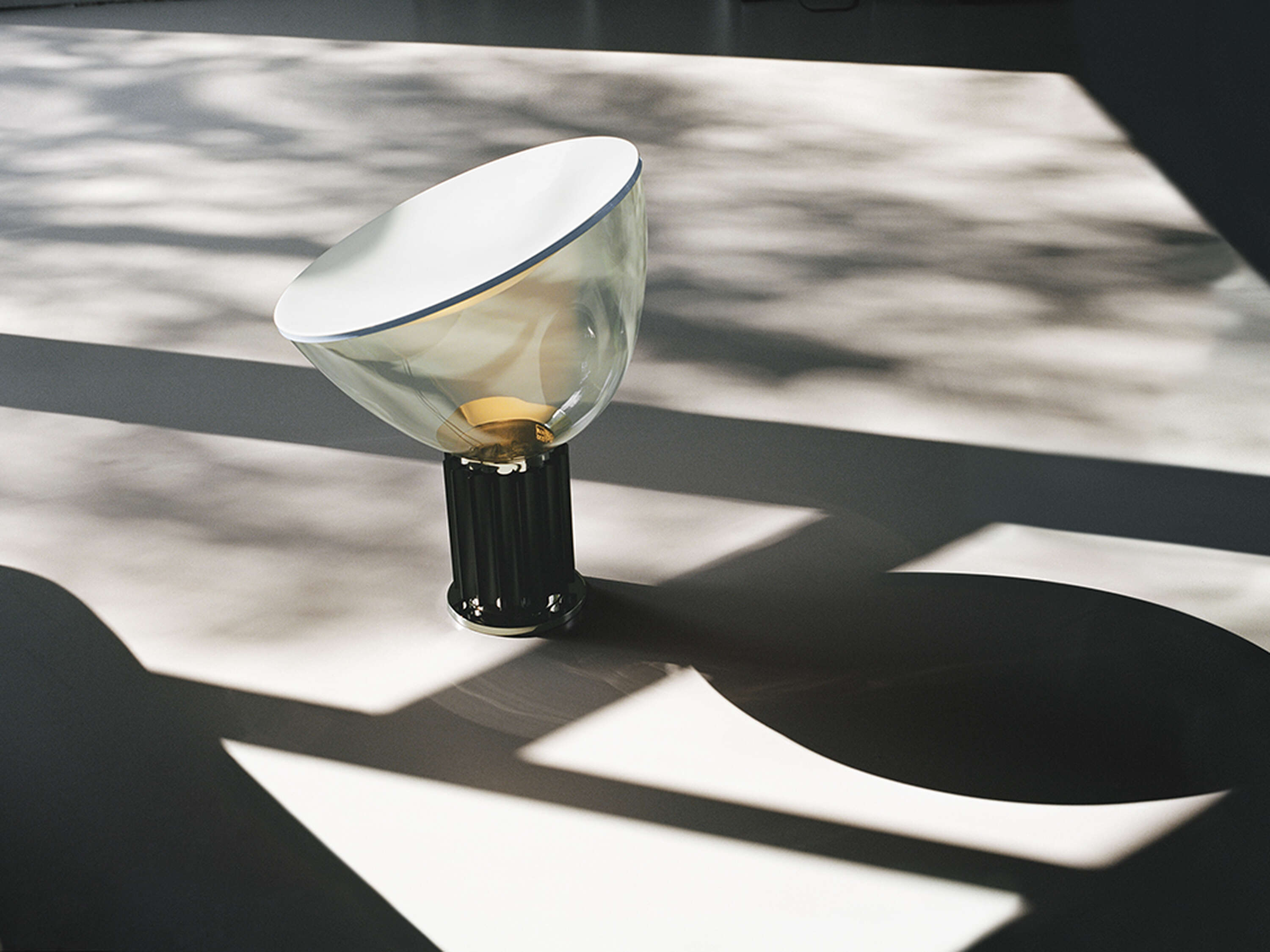Taccia table lamp
