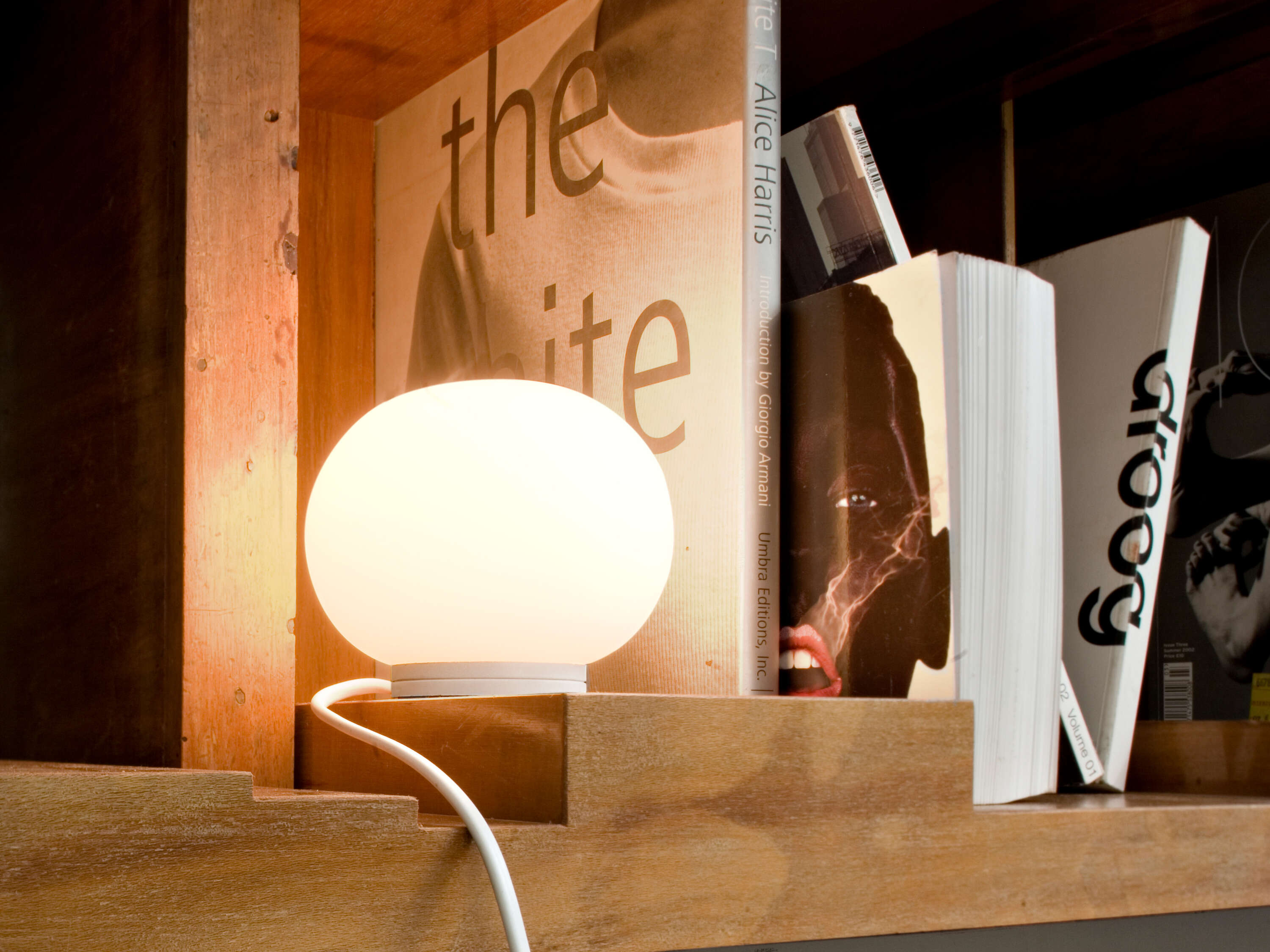 Mini Glo-Ball Table Lamp