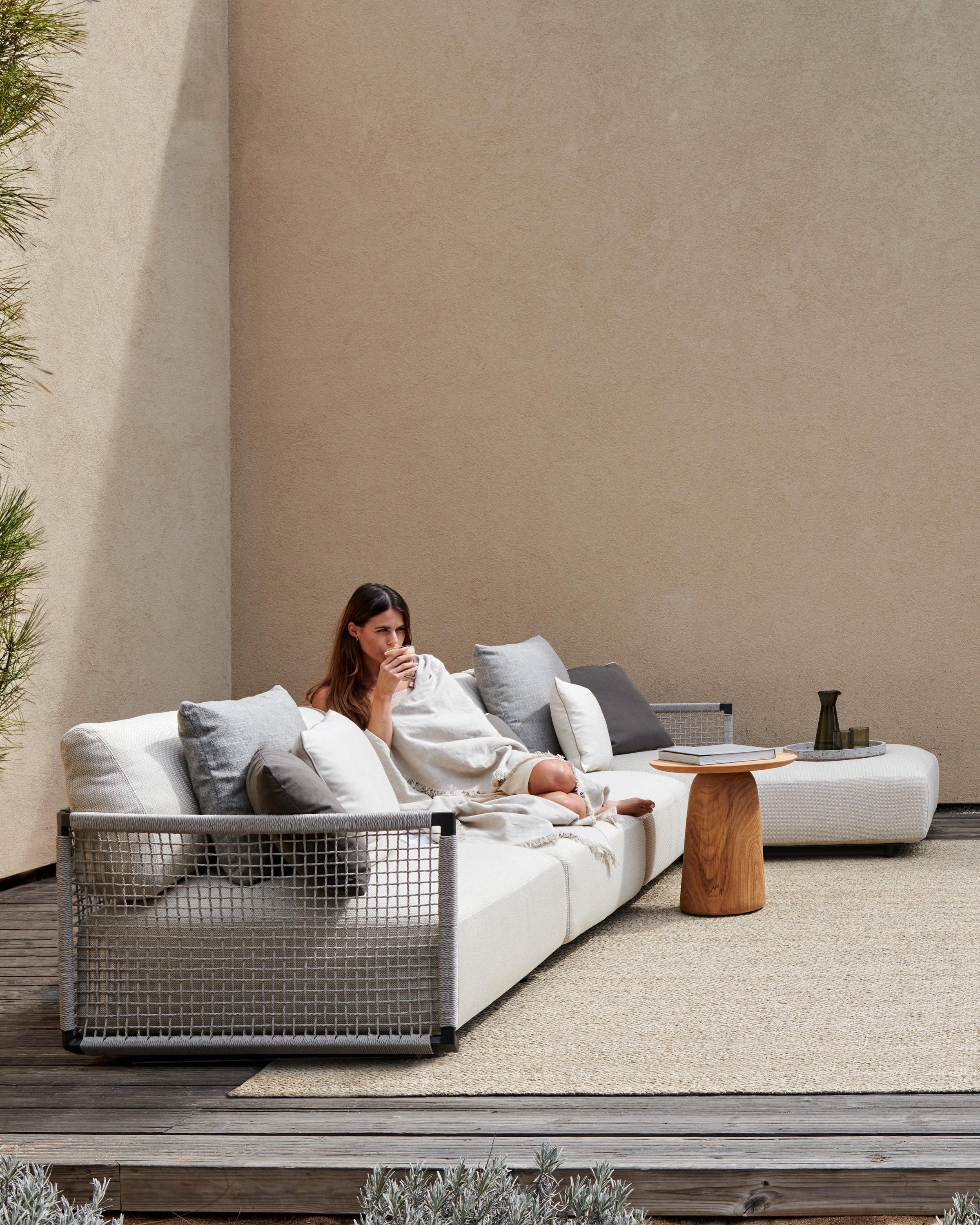 Meridienne Nodi outdoor sofa