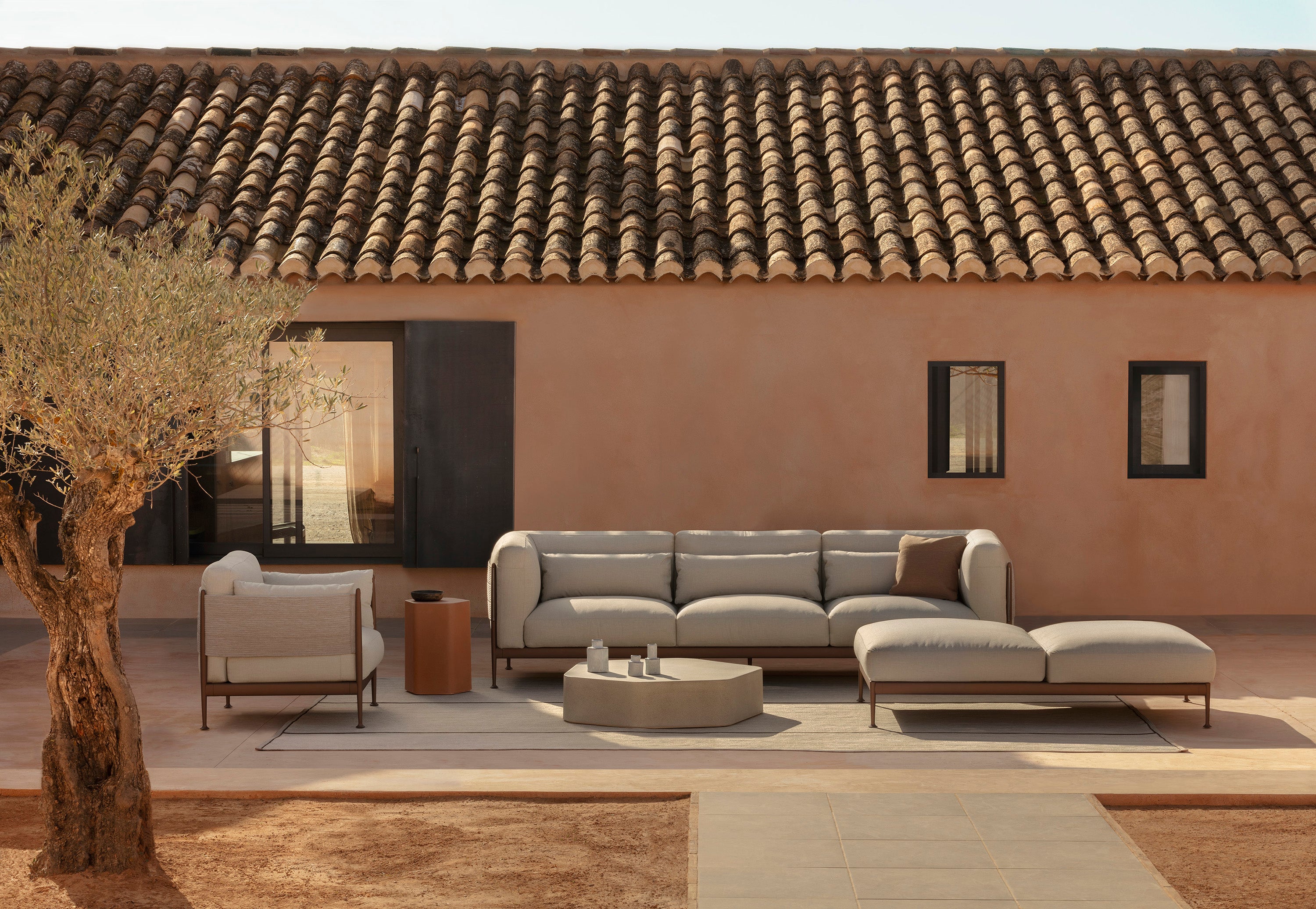 Obi outdoor sofa left side module