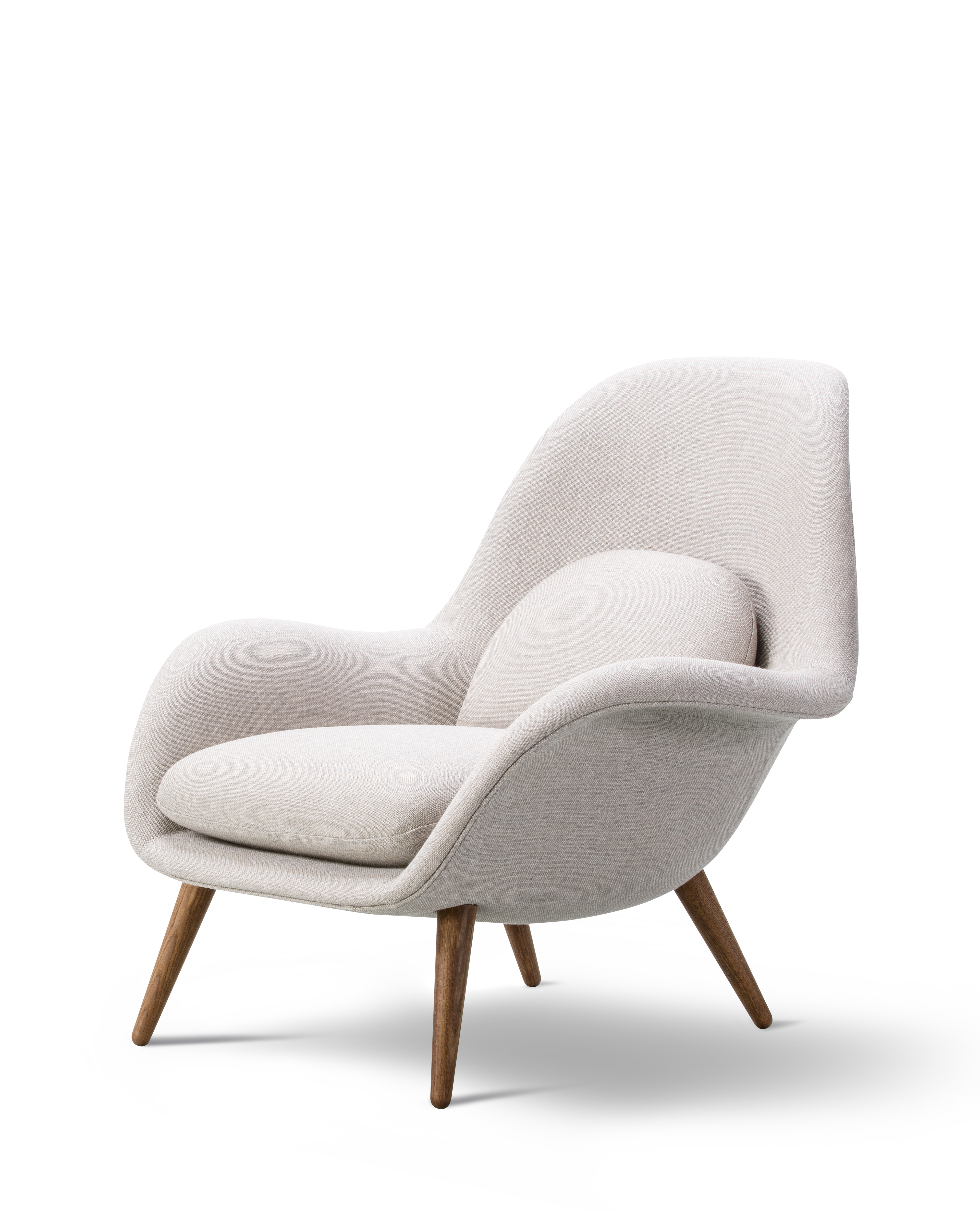 Sillón Swoon Lounge base de madera