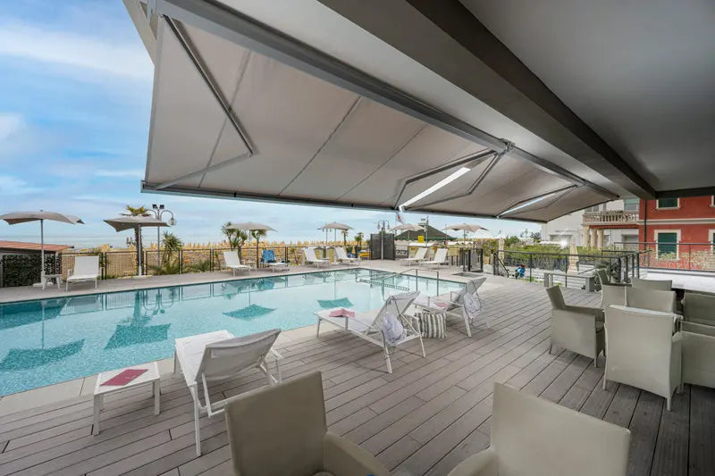 Toldo Qubica Light
