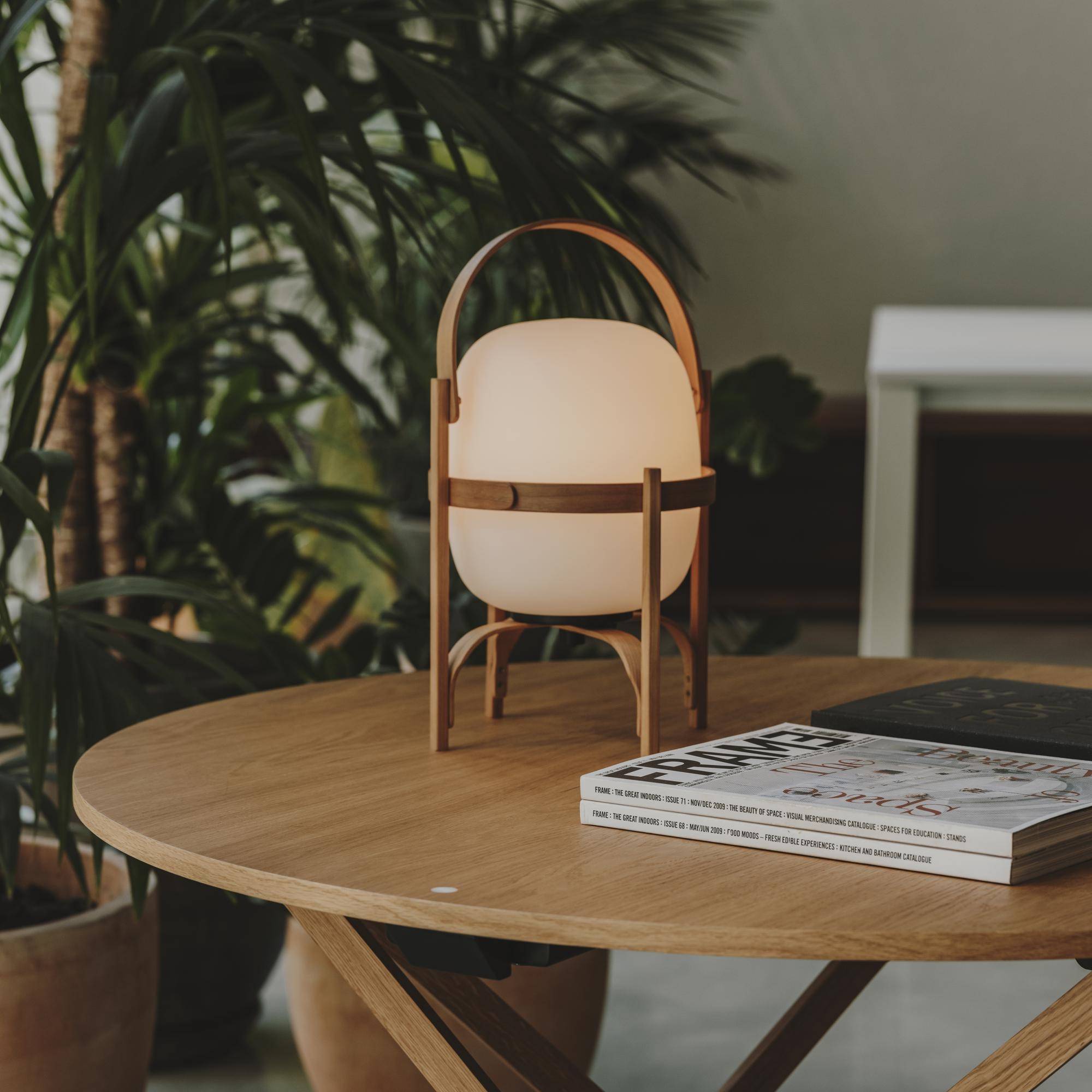 ilumina-tus-noches-de-otono-con-elegantes-lamparas-de-diseno