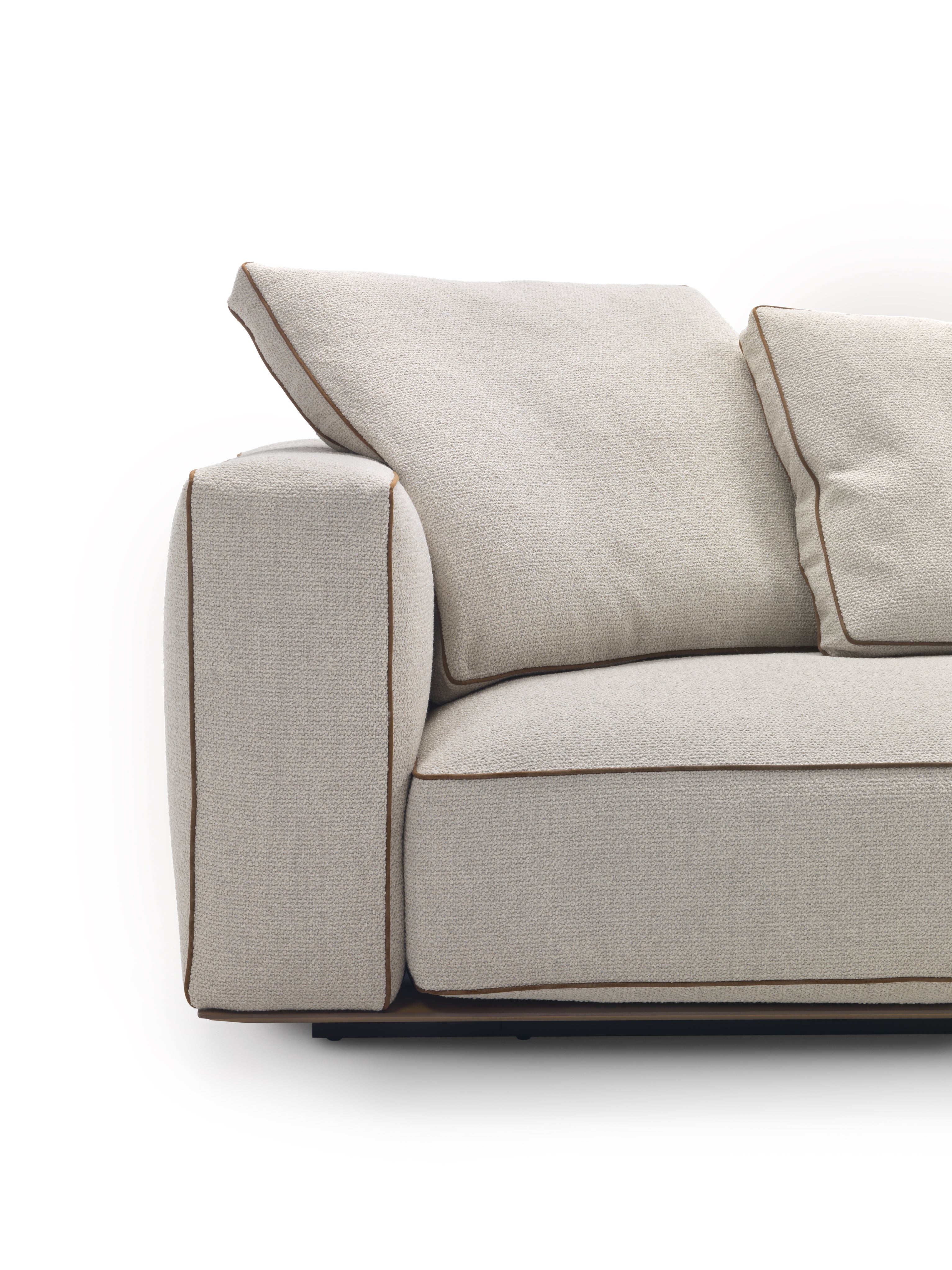 GrandeMare modular sofa