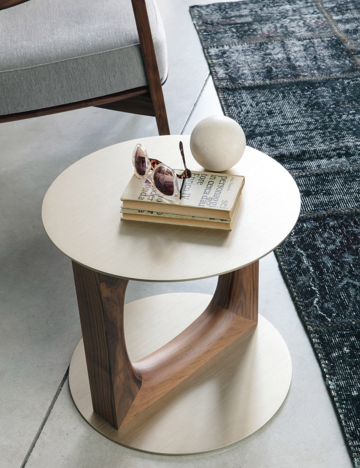 Tenco side table
