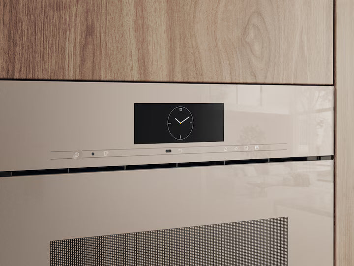 Horno a vapor combinado sin tirador con toma de agua y desagüe