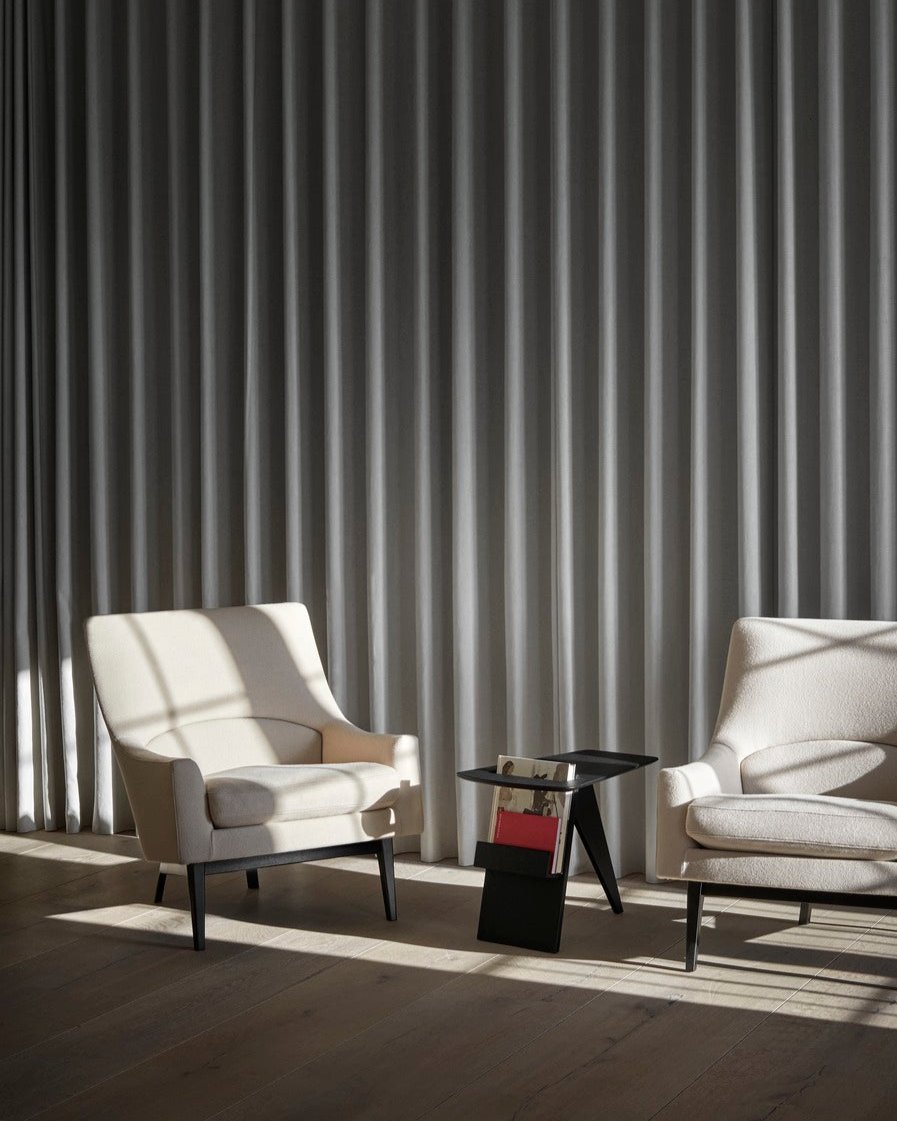 Mesa auxiliar Magazine