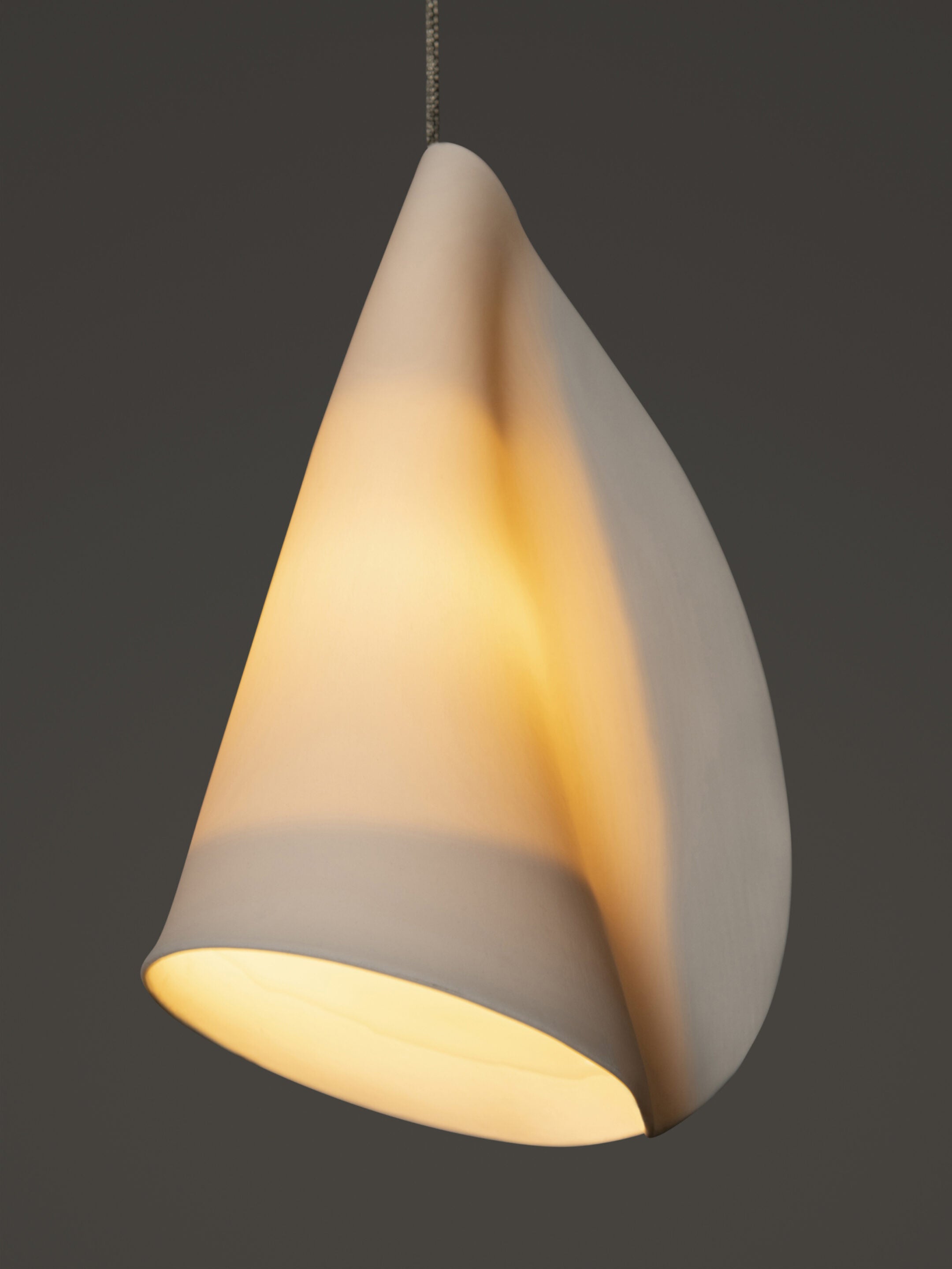 21.13 Cluster Column Ceiling Lamp | White Round