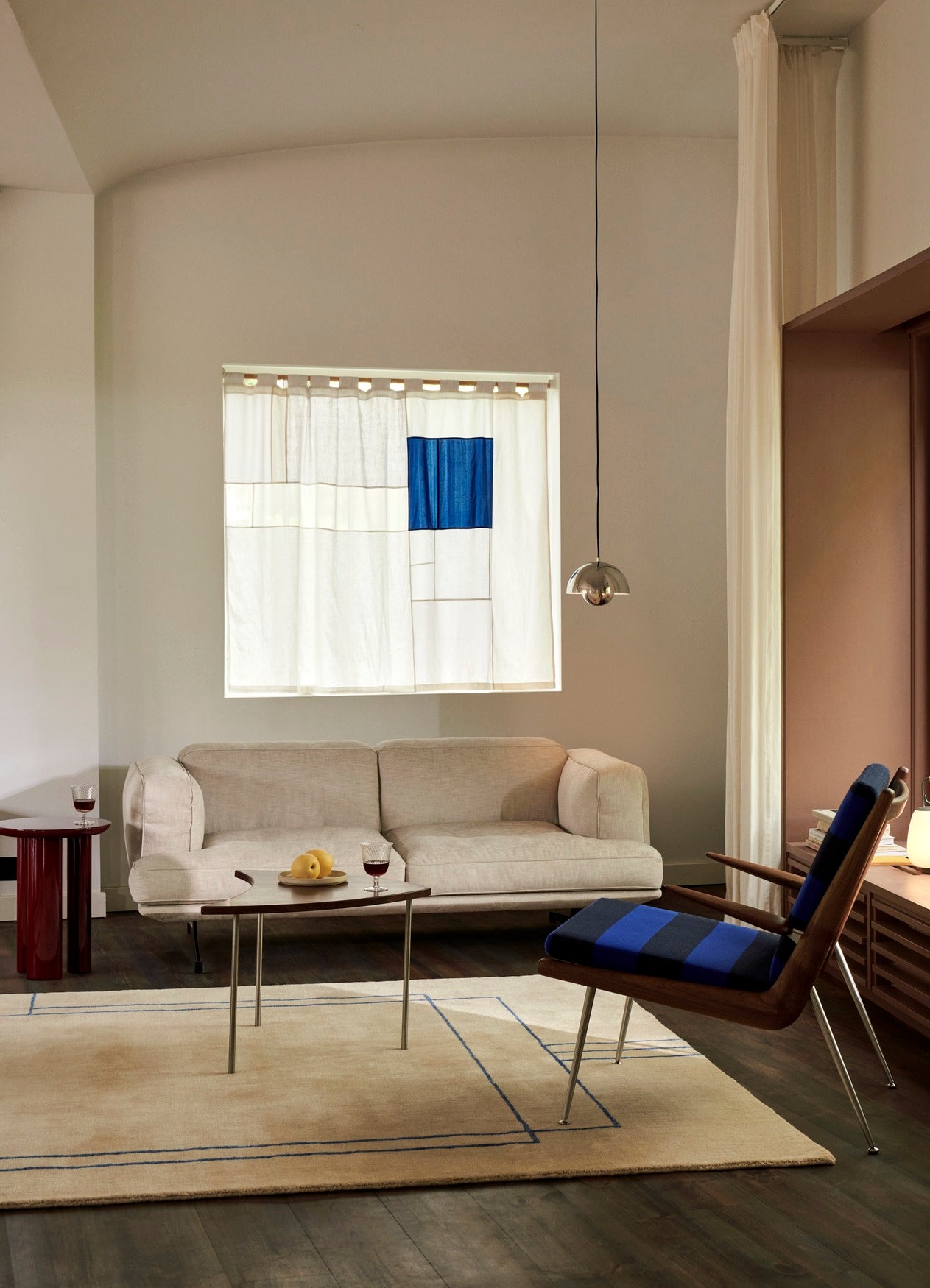 Inland AV22 2-seater sofa