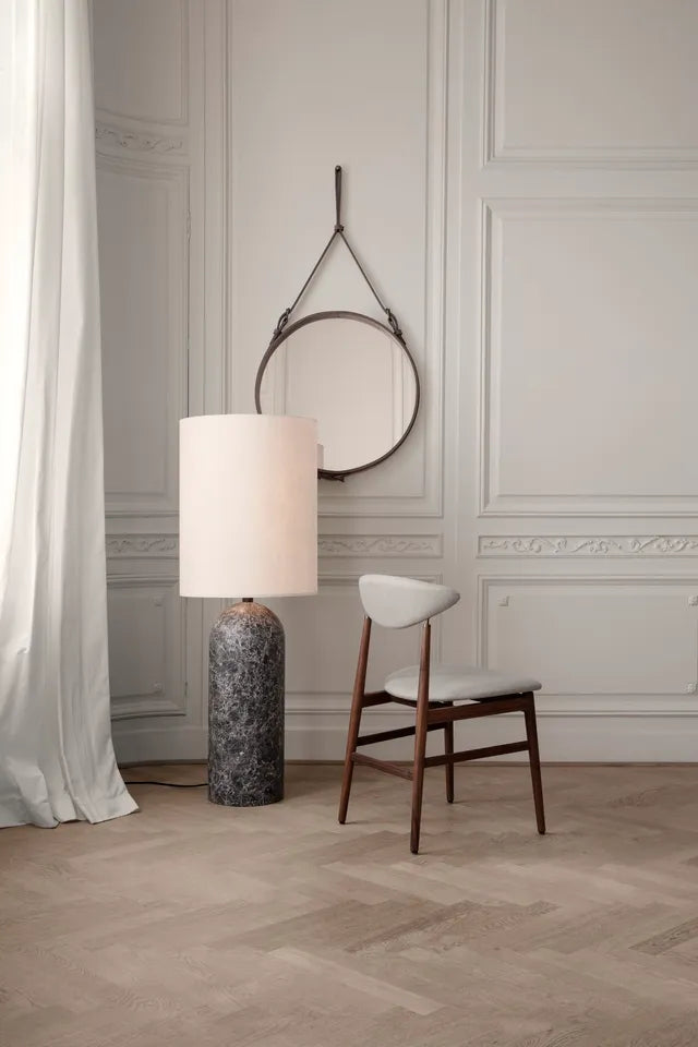 Gravity XL floor lamp
