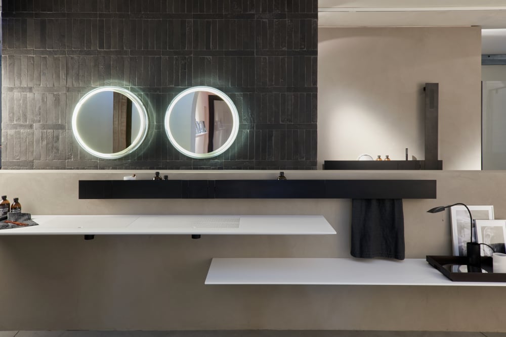 Suspended countertop Ell