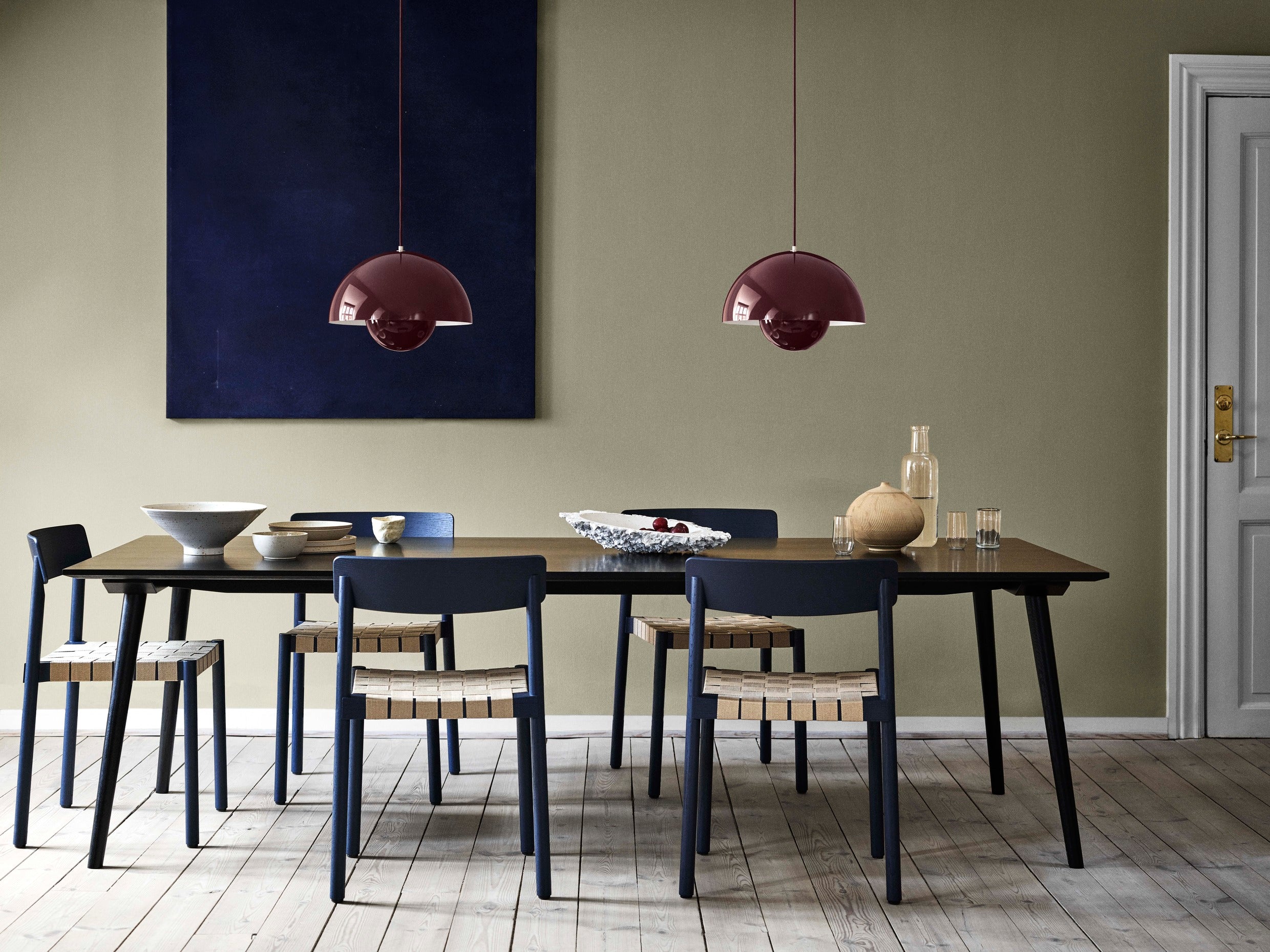 In Between SK6 Dining Table