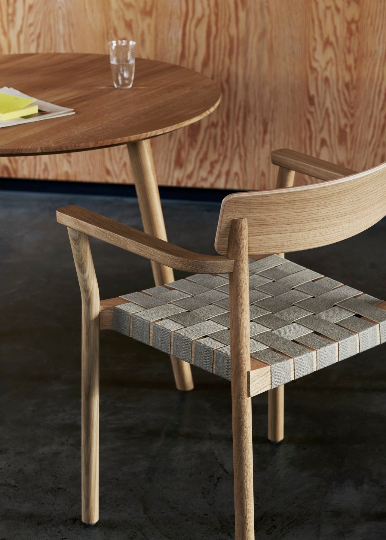 Betty TK9 Dining Chair (2 units)