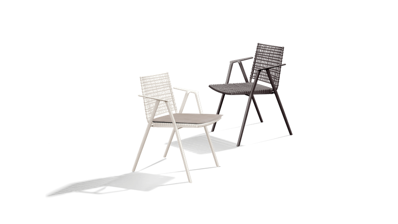 Branch outdoor dining chair with arms
