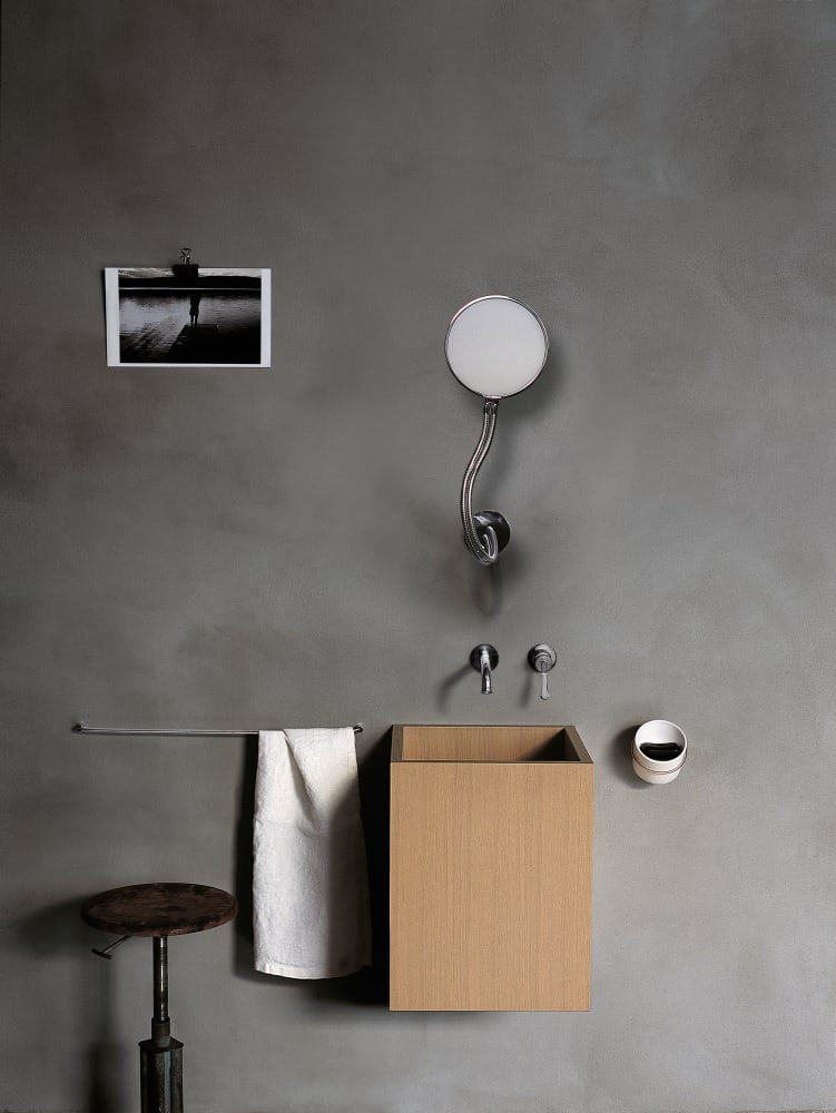 Cube wall-mounted washbasin