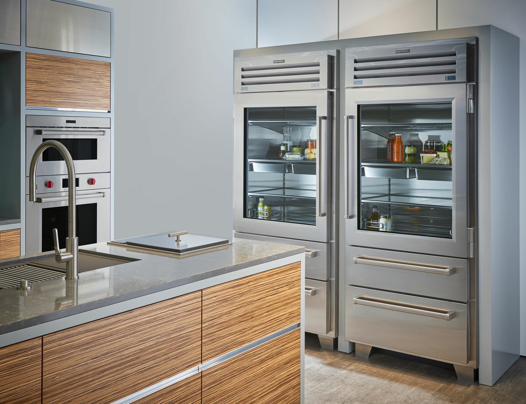 Refrigerator with 914mm Freezer Drawer with Glass Door Pro