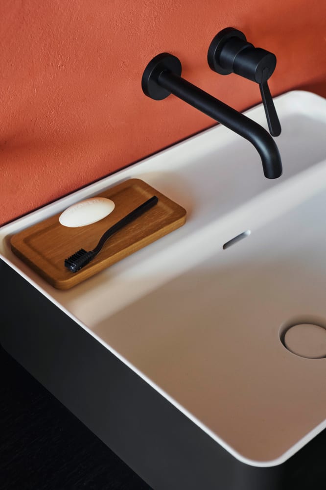 Marsiglia countertop sink without holes