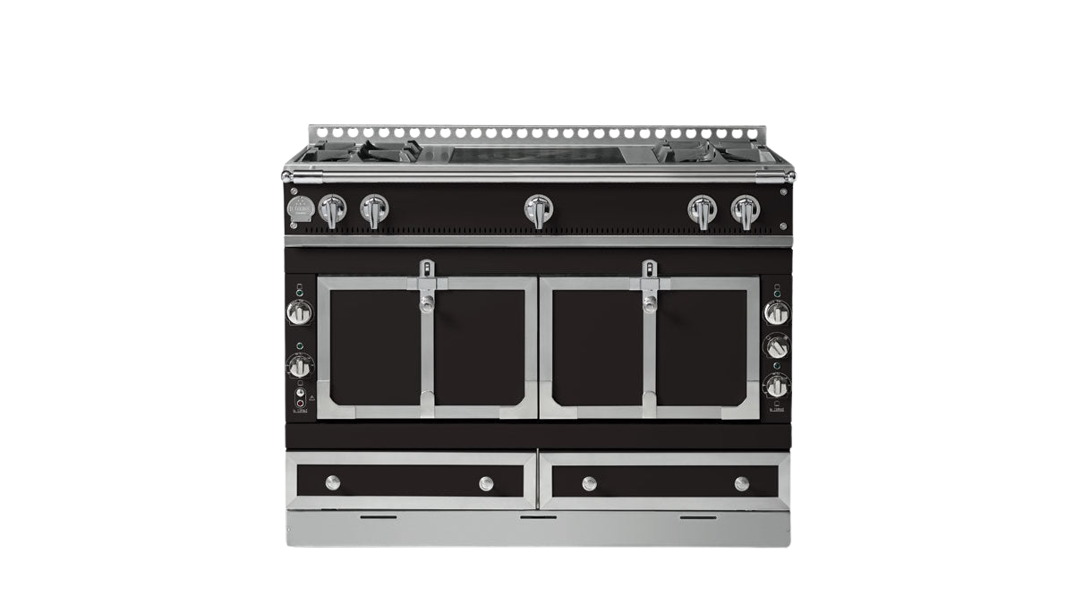 Château 120 Kitchen