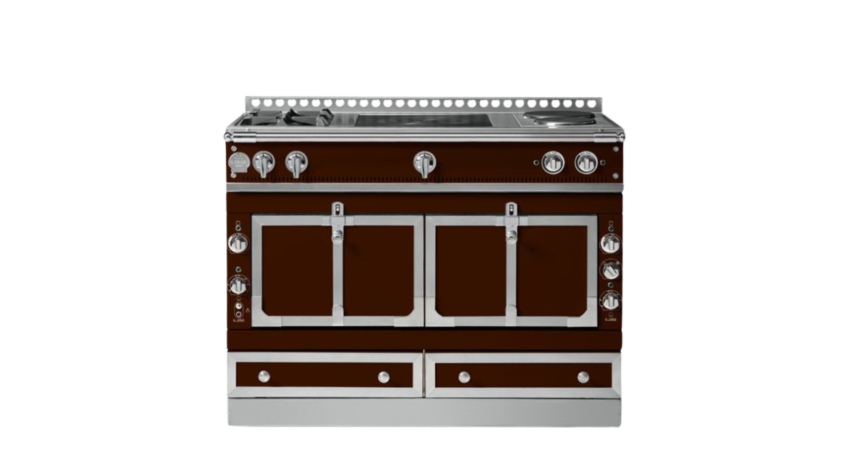 Château 120 Kitchen