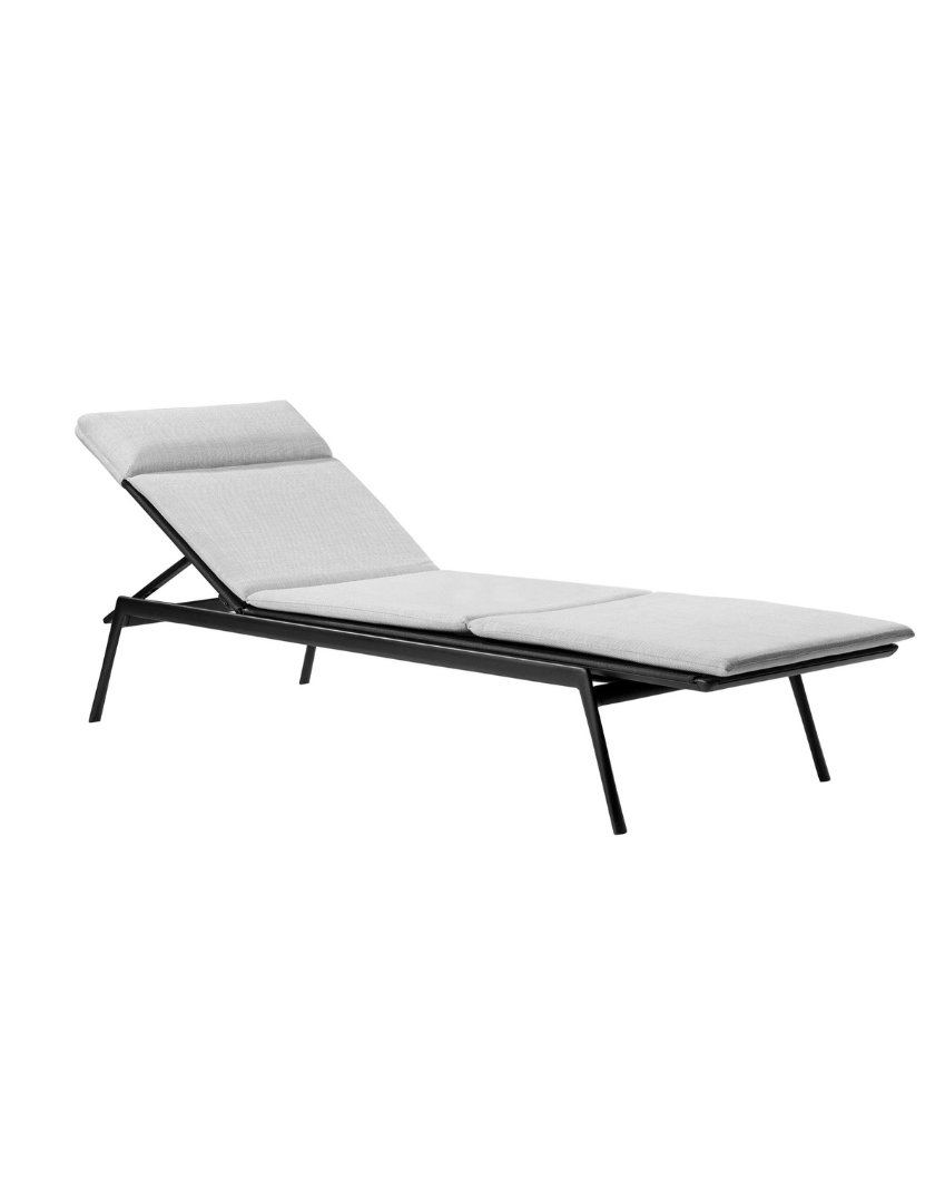 Branch Lounger outdoor lounger