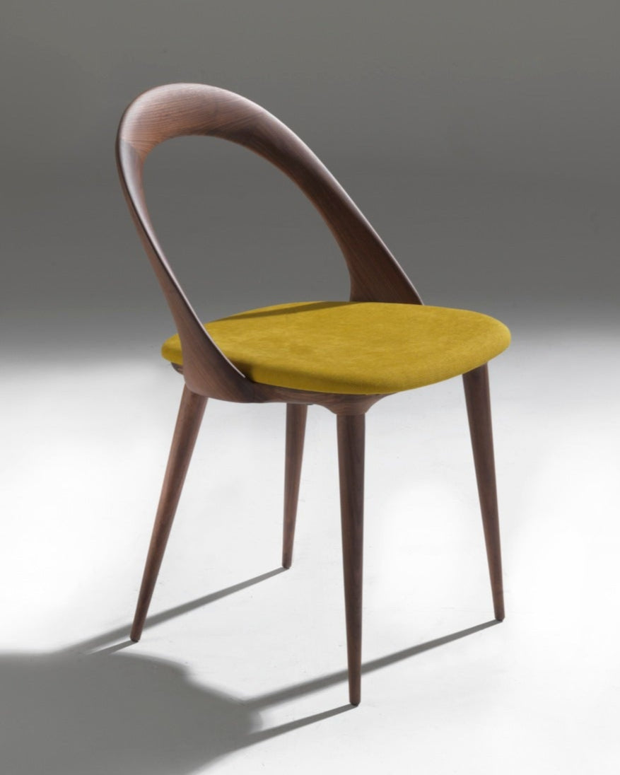 Ester dining chair