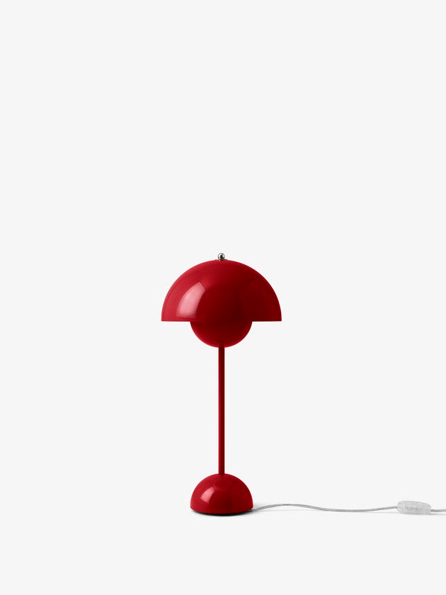 Flowerpot VP3 table lamp
