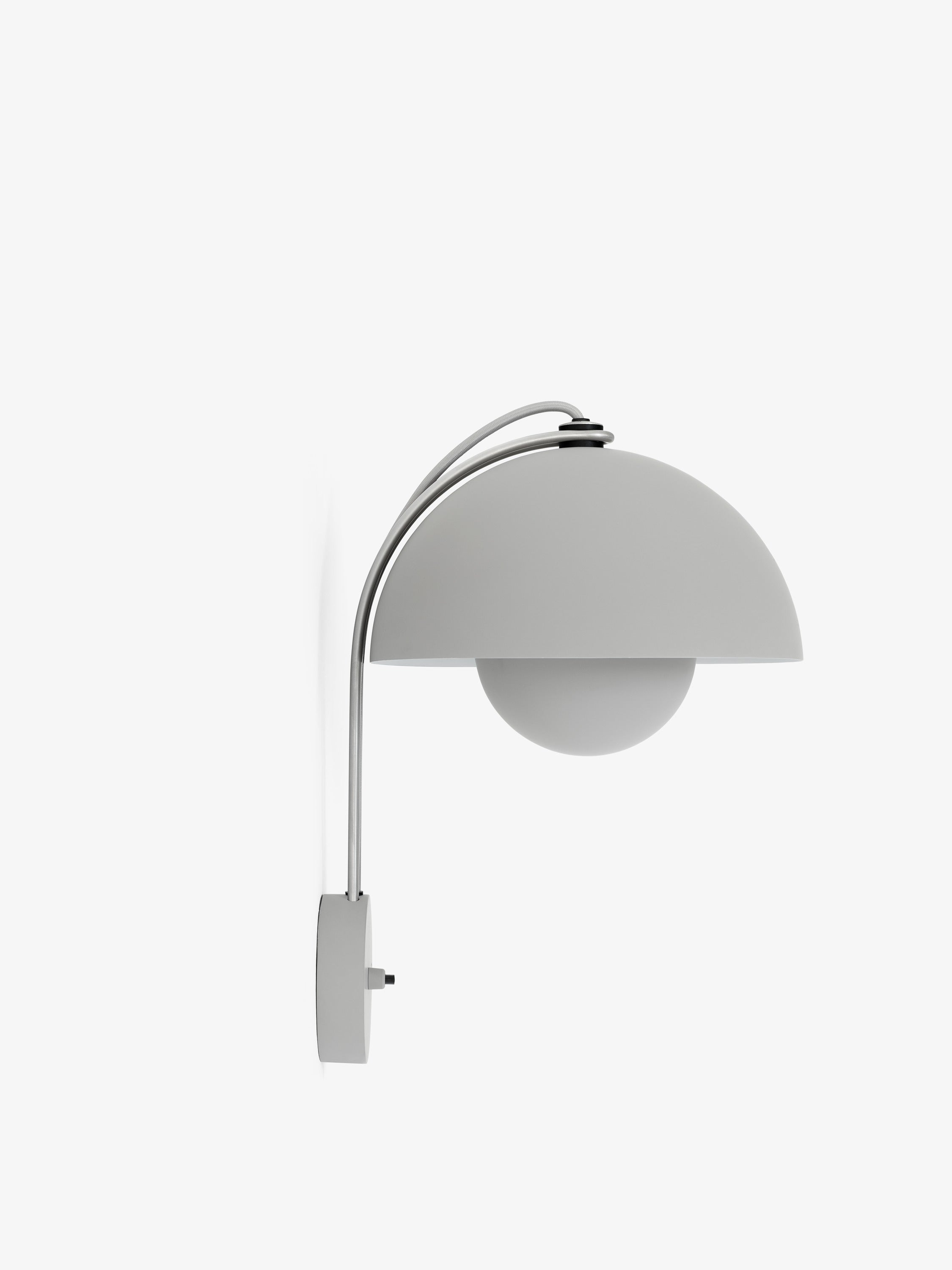 Flowerpot VP8 wall light