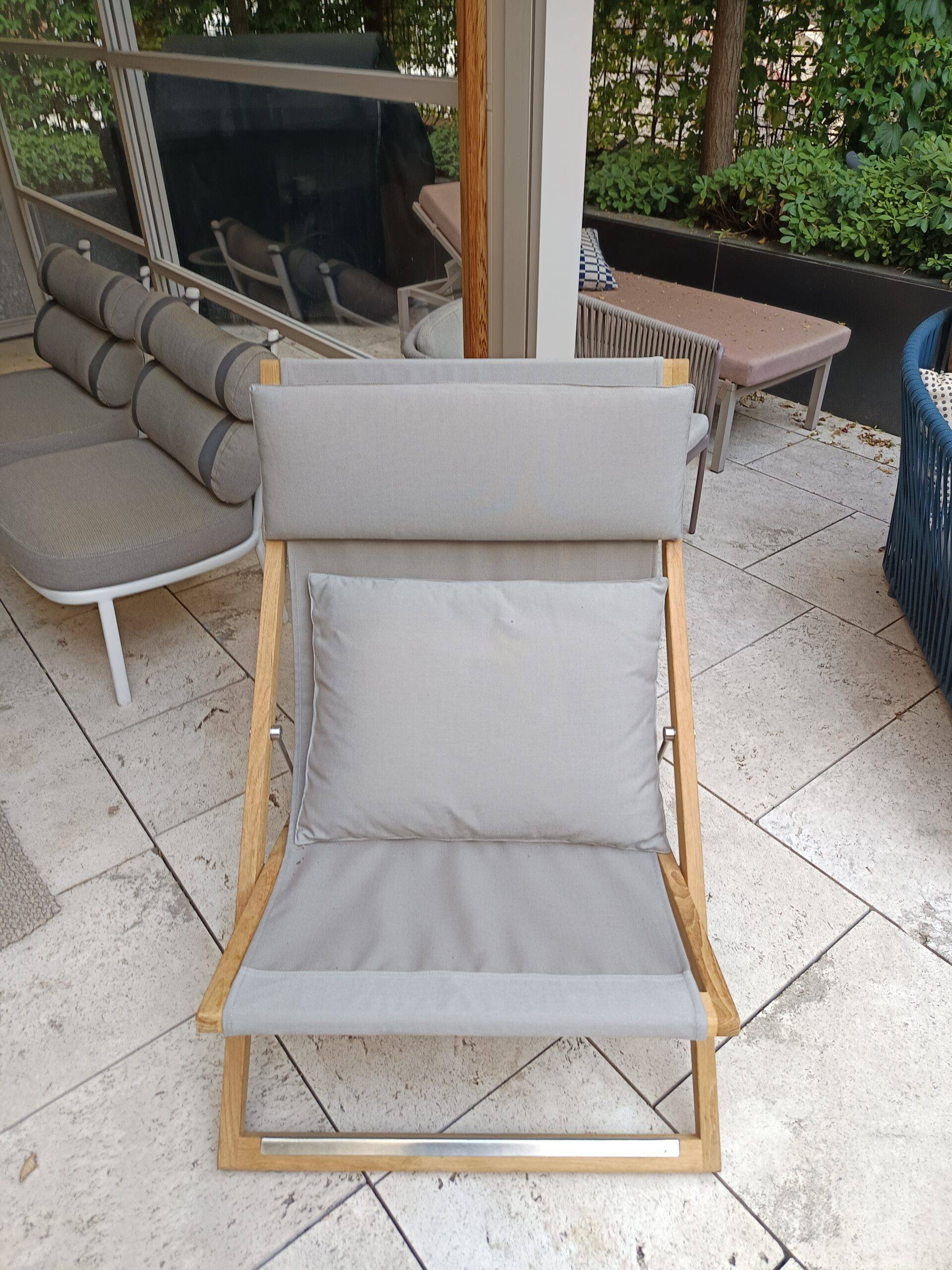 DEDON 'SEAYOU' FOLDING CHAIR