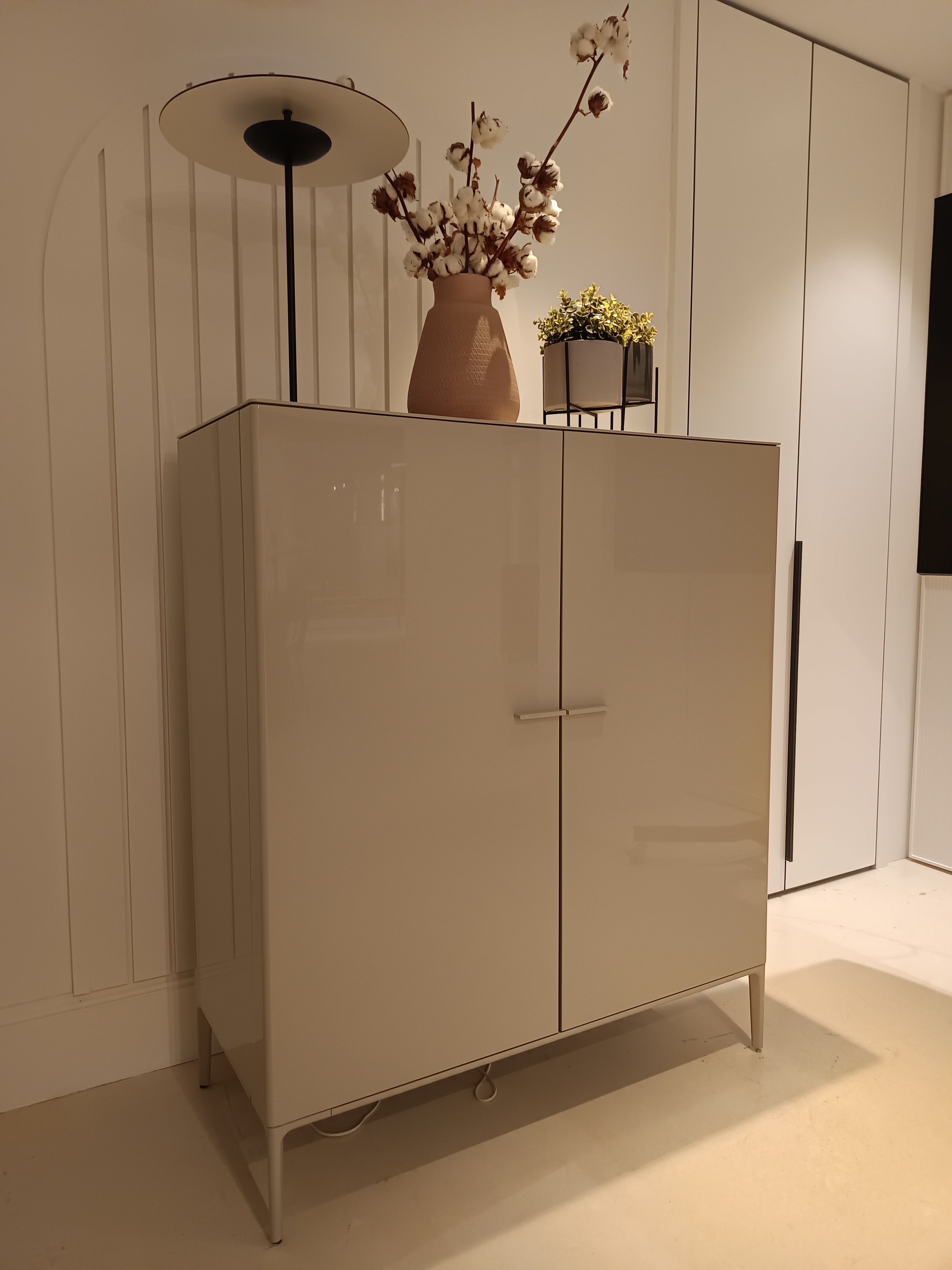 APARADOR SET UP ALIVAR