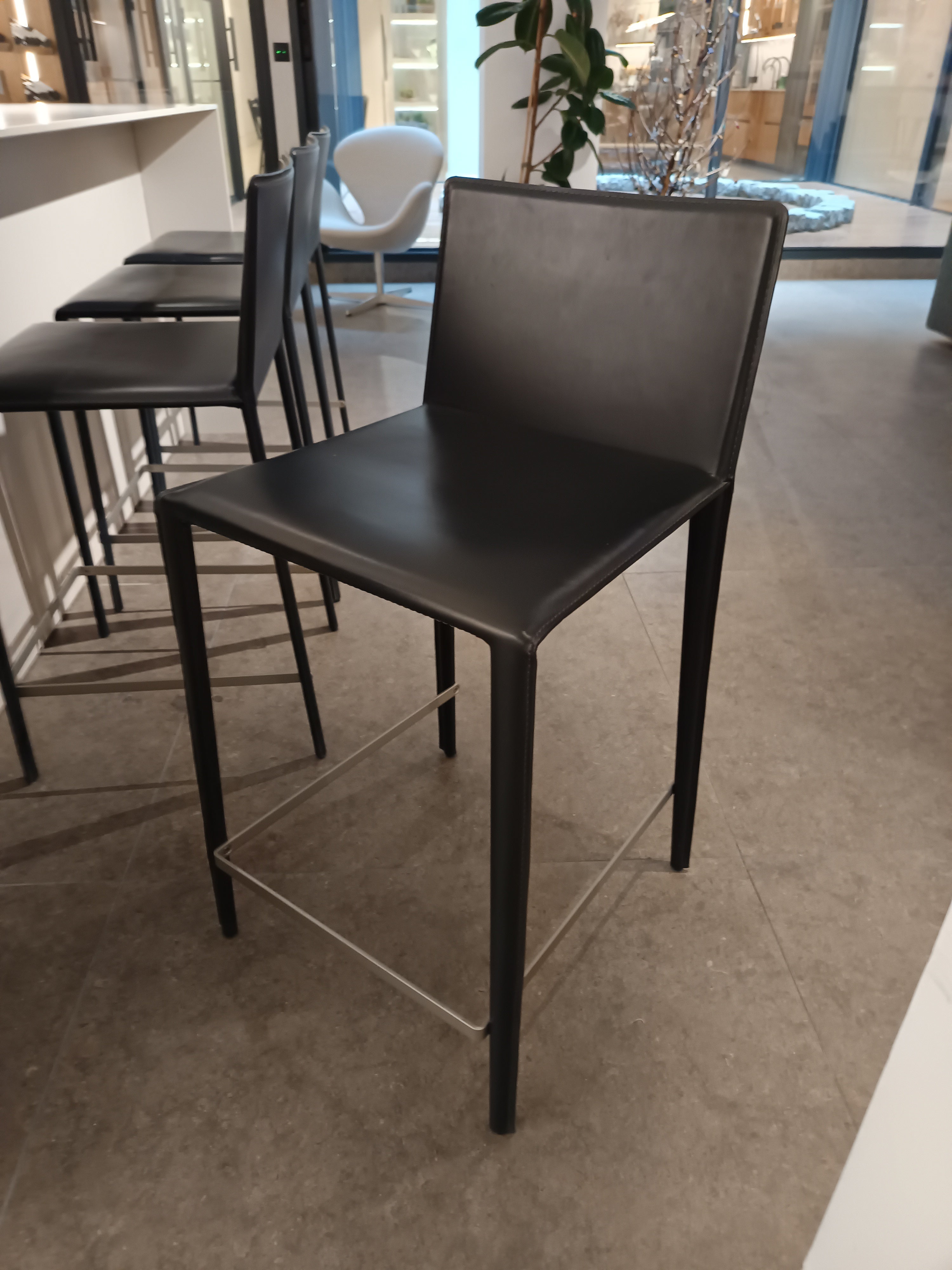 TABURETE NORMA ARPER