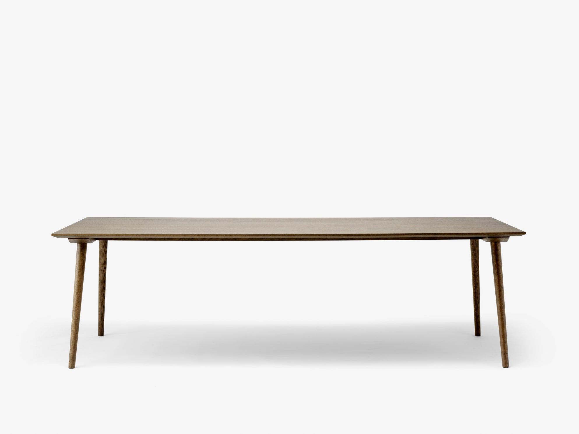 In Between SK6 Dining Table