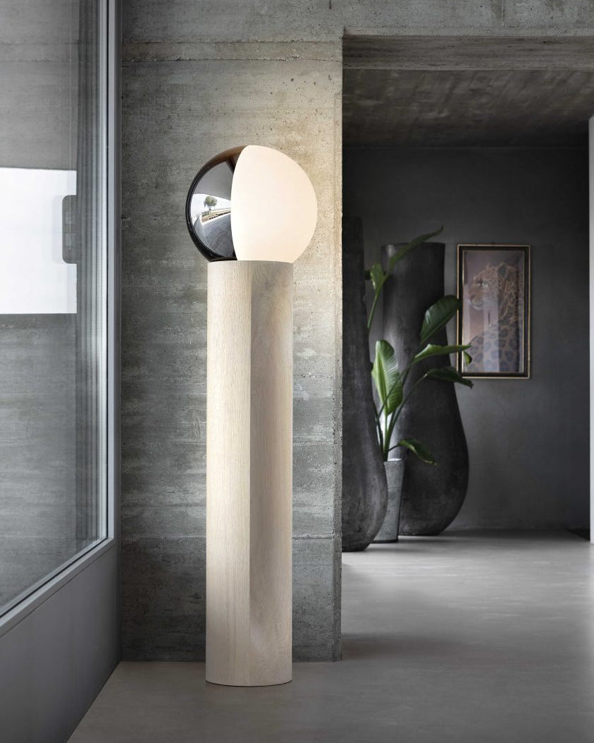 Je Suis da Terra floor lamp