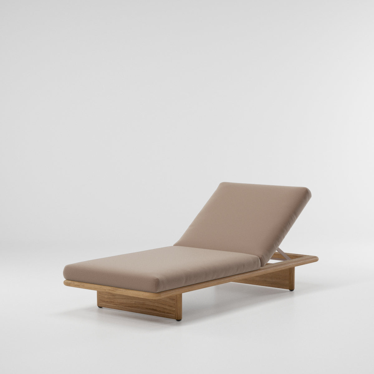 Mesh Outdoor Lounger | 14L Desert Rose Terrain Elements