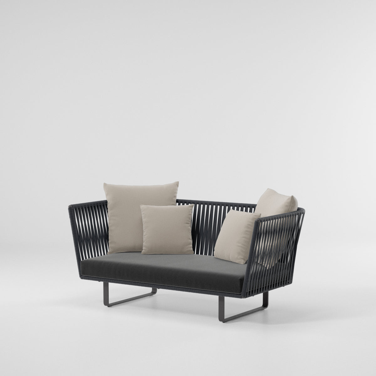 Bitta Bela Rope 2-seater sofa | 01C aluminum foot