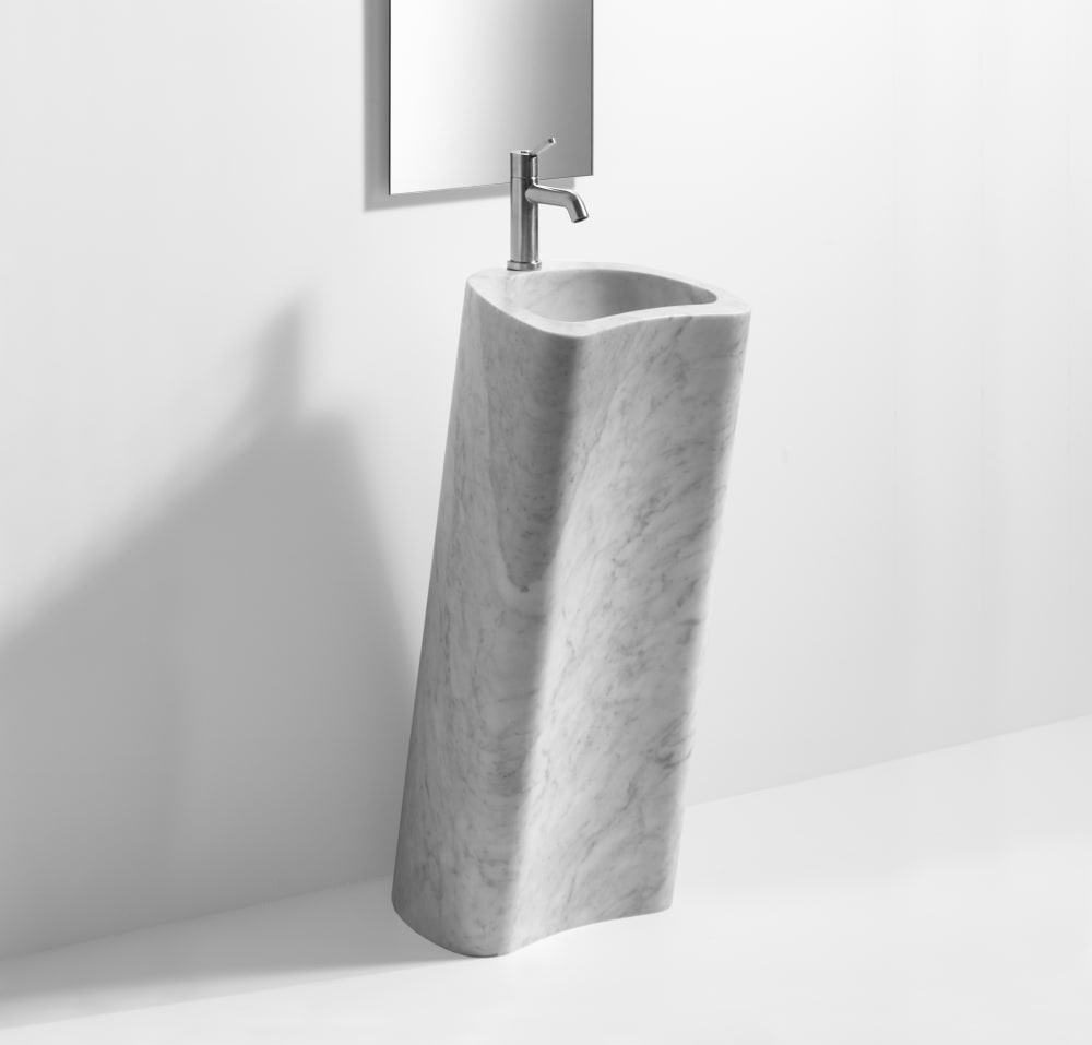 Lito 2 totem washbasin with tap hole
