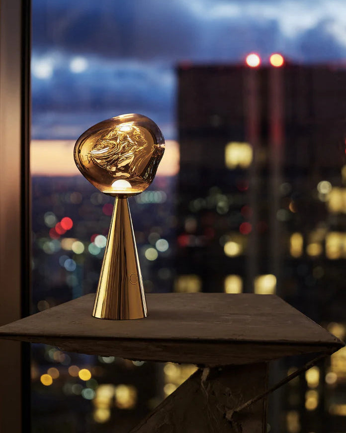 Lámpara de mesa Melt LED Oro