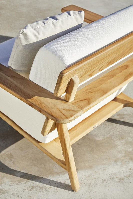 Parallel Tresillo Armchair