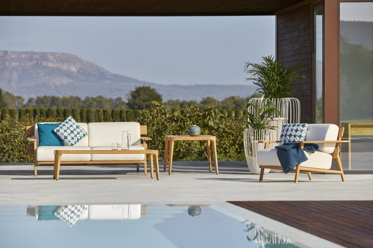 Parallel corner side table