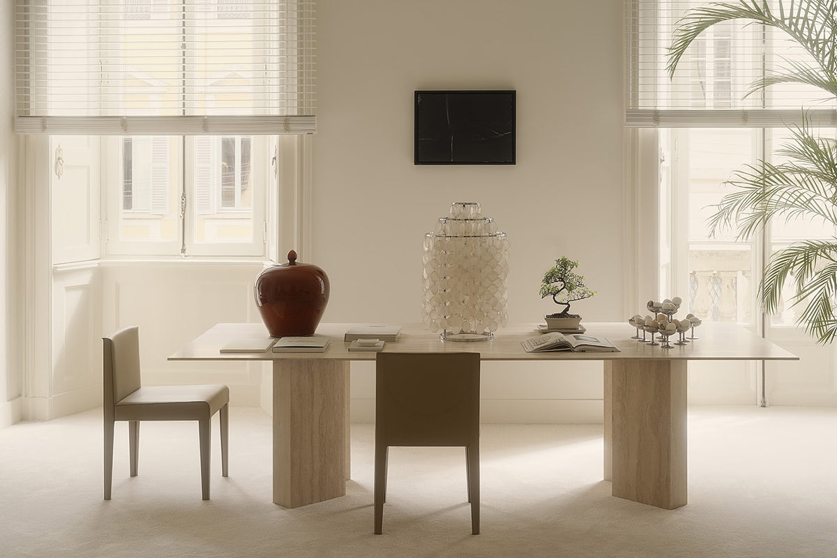 Mesa de comedor Plinto