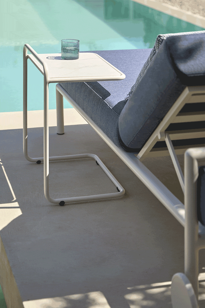 Parallel Lounger