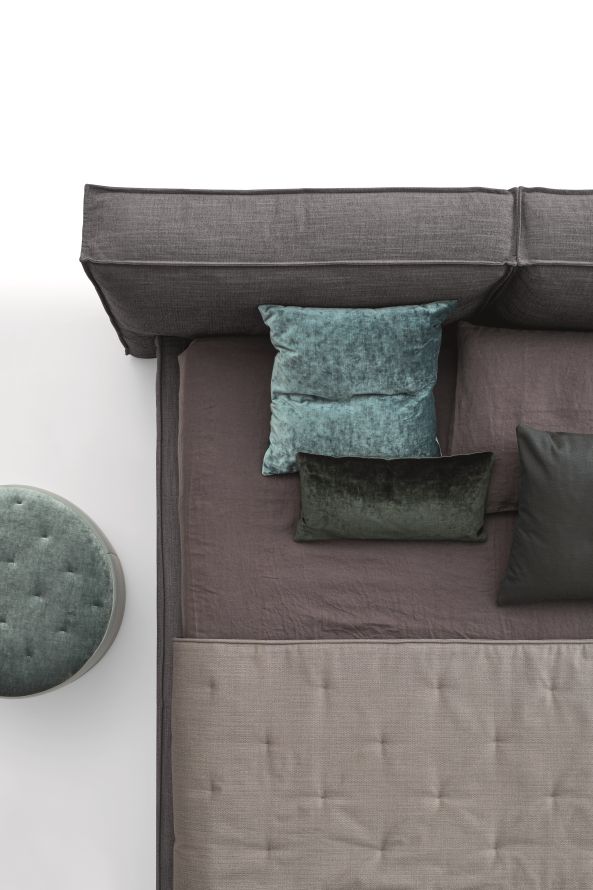 Flann 2.0 bed with Air base