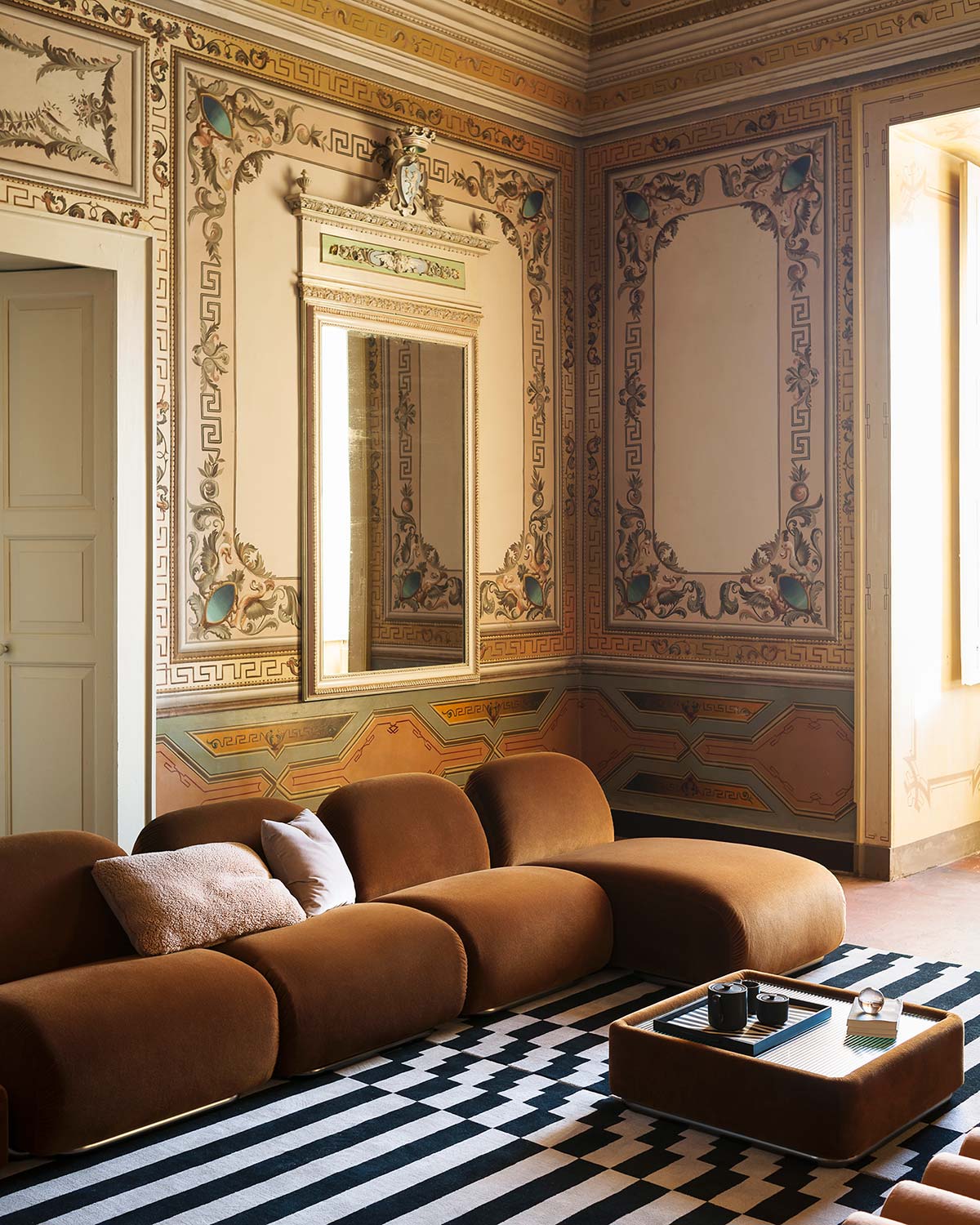 Victoria modular sofa